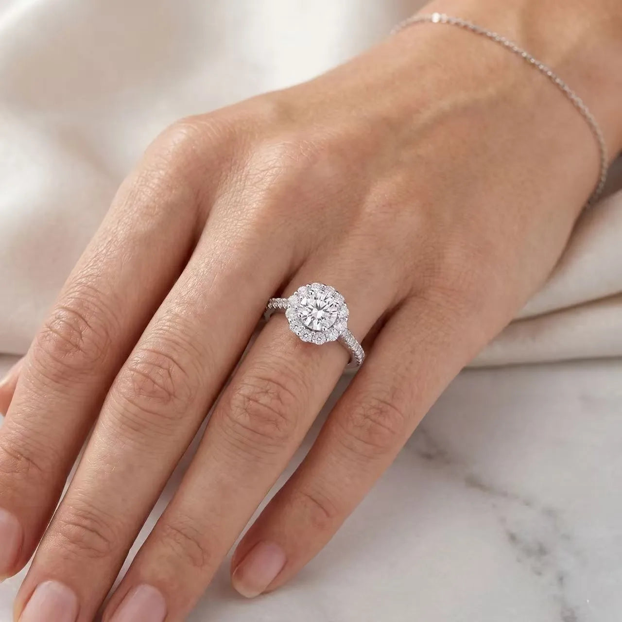 1 Carat Round Halo Ring